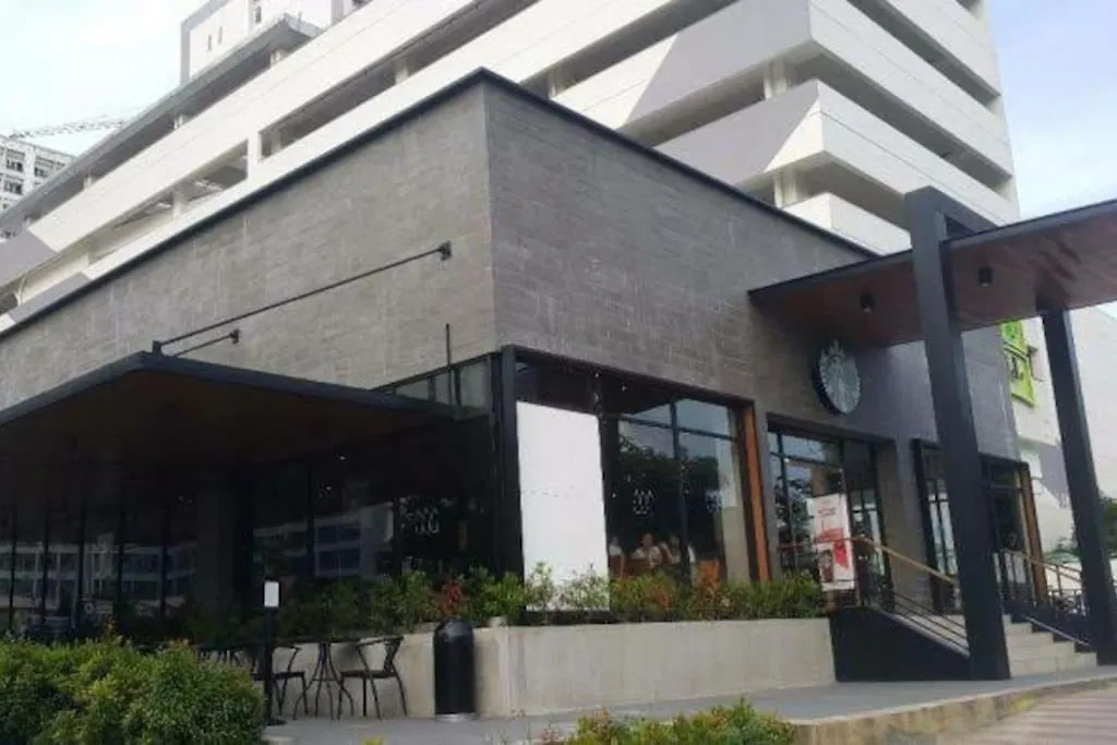 Grace Residences 1 Bedroom Fast Wi-Fi Near Bgc And Mckinley 2110 Manila 0*,  Philippines